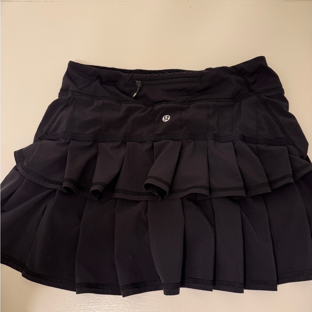 Black Lululemon Skort, ruffled, size 4